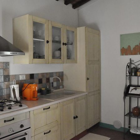 Casa Vacanze "Nonna Vela" Petroio Buitenkant foto