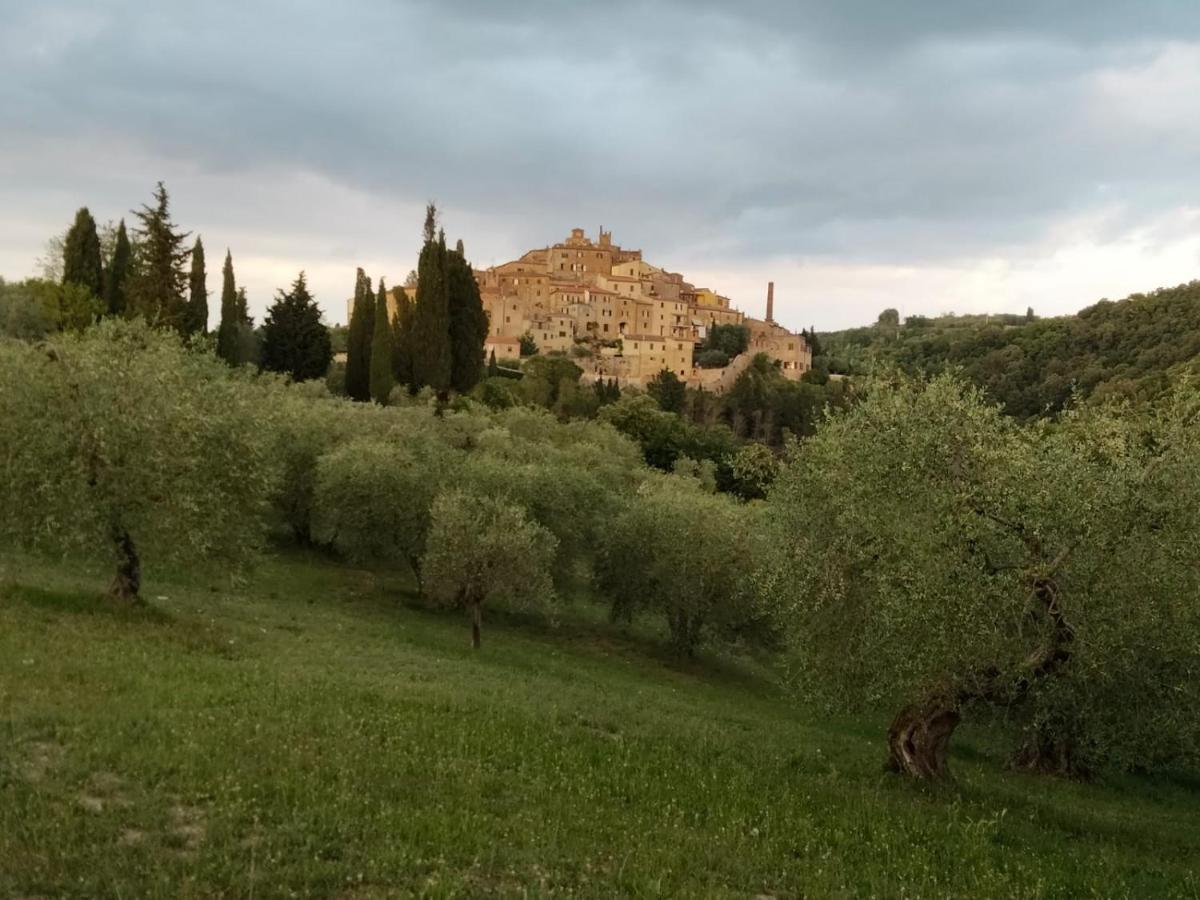 Casa Vacanze "Nonna Vela" Petroio Buitenkant foto