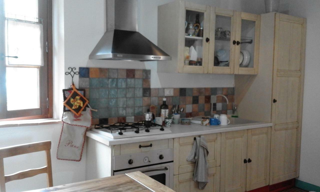 Casa Vacanze "Nonna Vela" Petroio Buitenkant foto