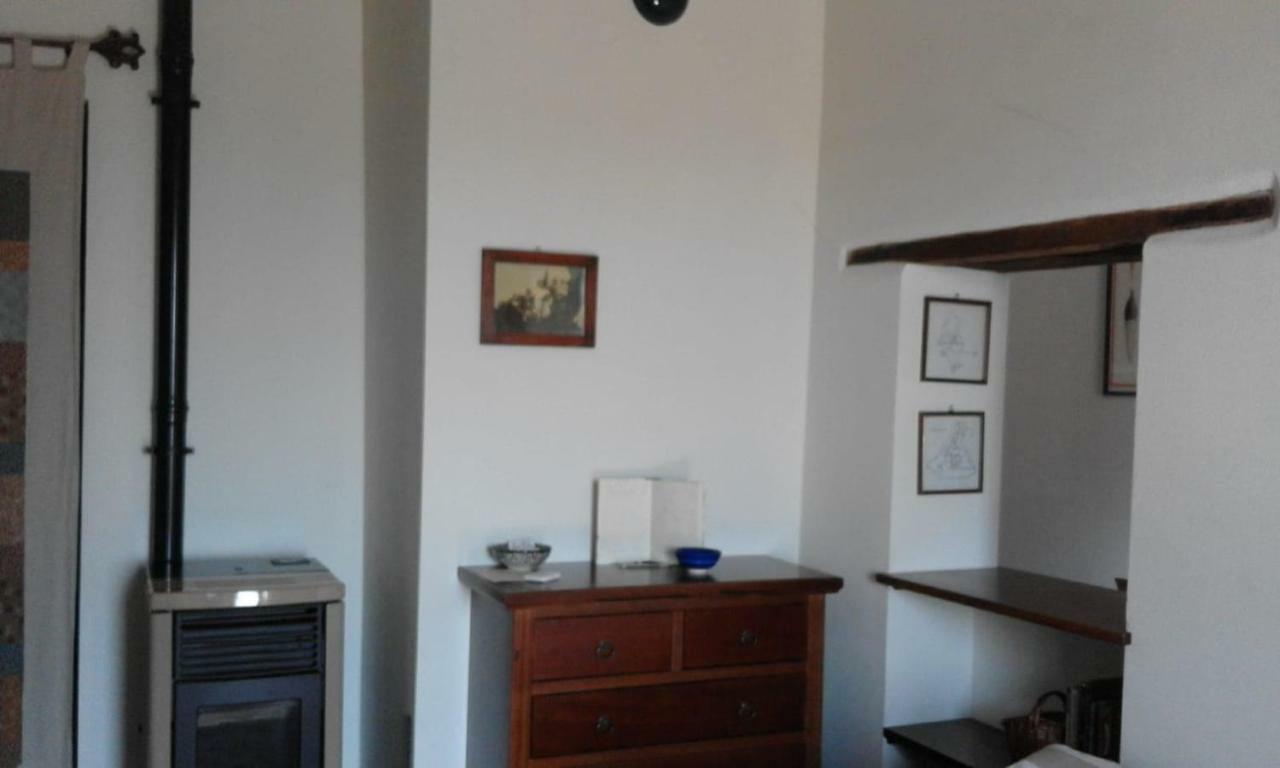 Casa Vacanze "Nonna Vela" Petroio Buitenkant foto