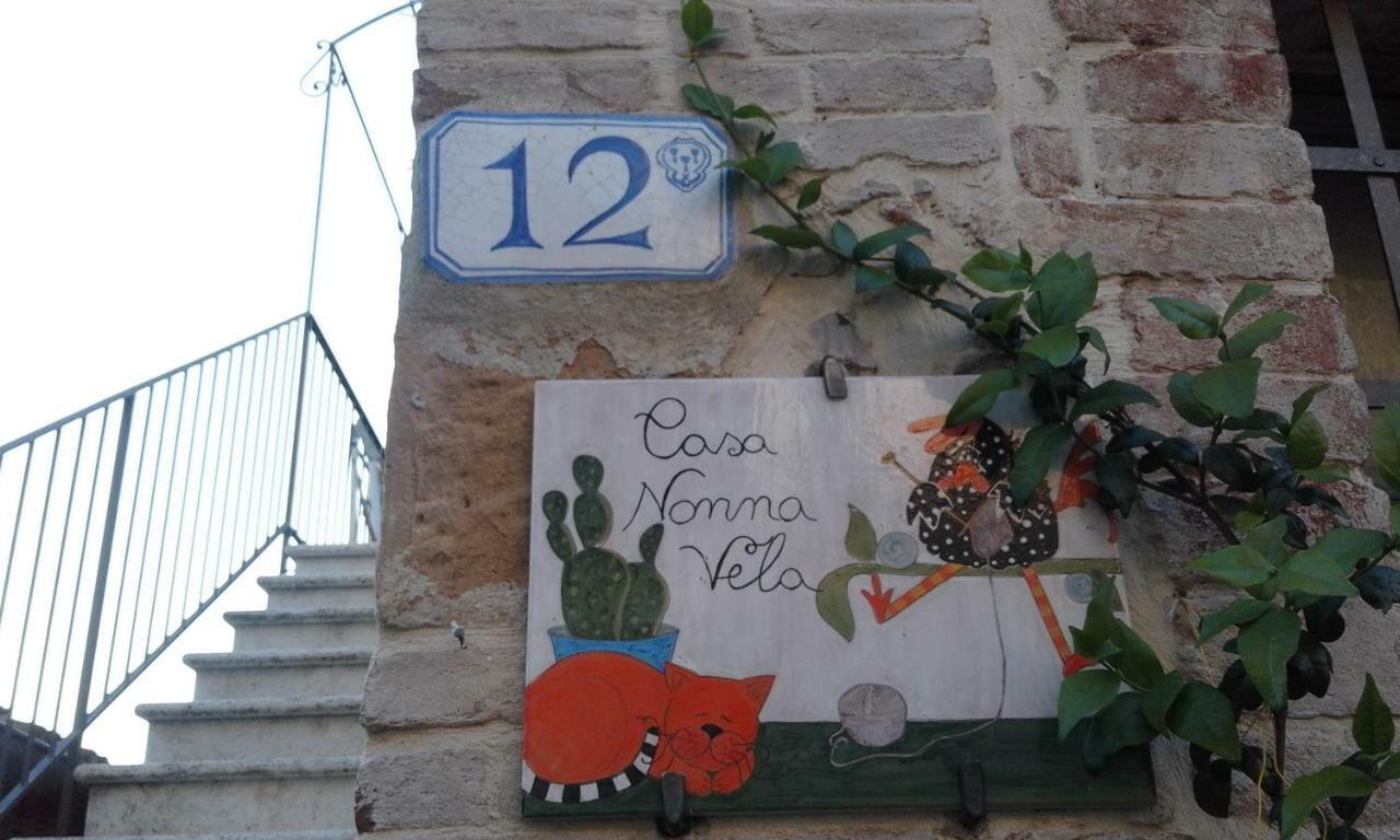 Casa Vacanze "Nonna Vela" Petroio Buitenkant foto